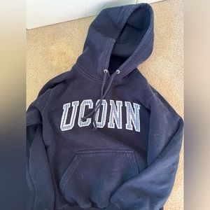 UCONN Embroidered Hoodie MEDIUM